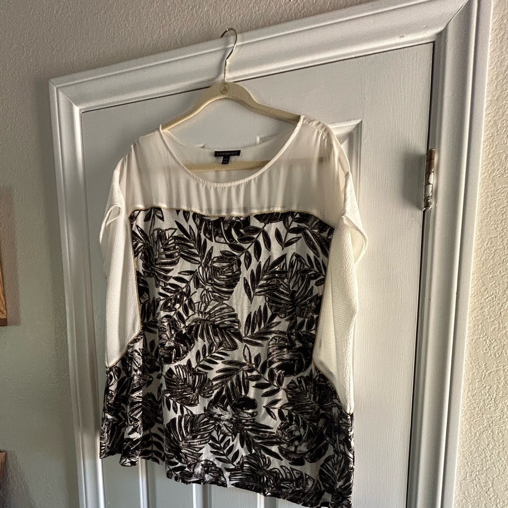 Super cool plus size 18/20 top